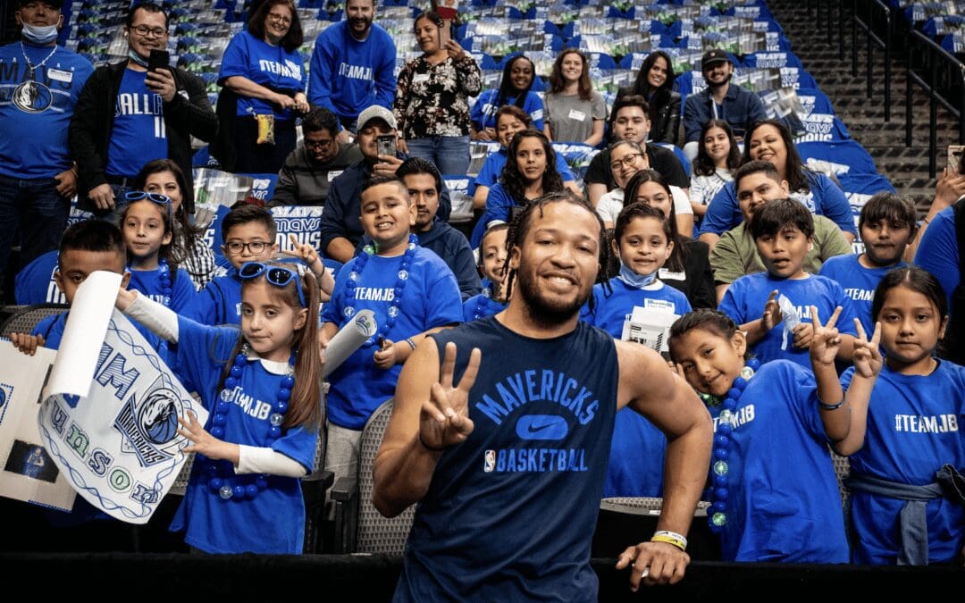 Dallas Mavs Star Jalen Brunson Surprises First-graders with Epic Game Experience